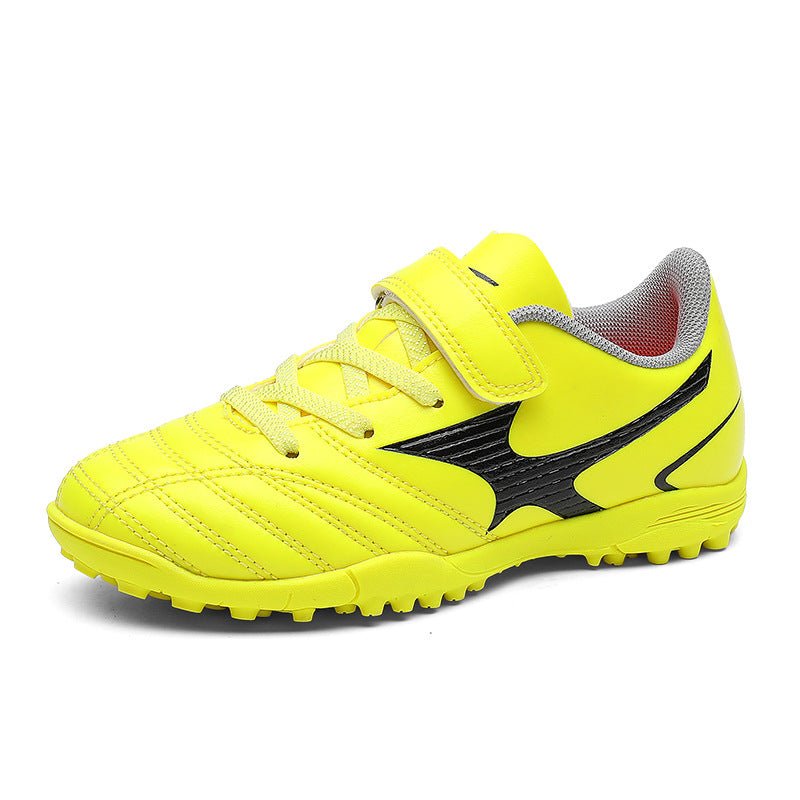 Essential Basic Soccer Cleats for YoungsterBlack Gold Rush